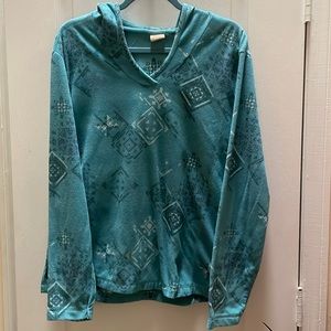 Natural Reflections pullover micro fleece hoodie.